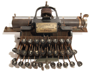 Illustration for article titled The Curious Evolution of the Typewriter, in Pictures